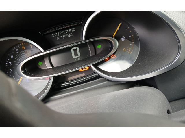 Volant Renault Clio IV 2015