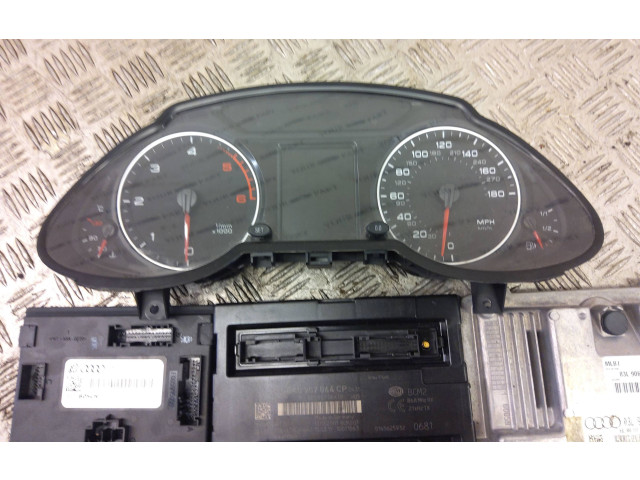 Комплект блоков управления 03L906018MQ, 0281017838 Audi Q5 SQ5