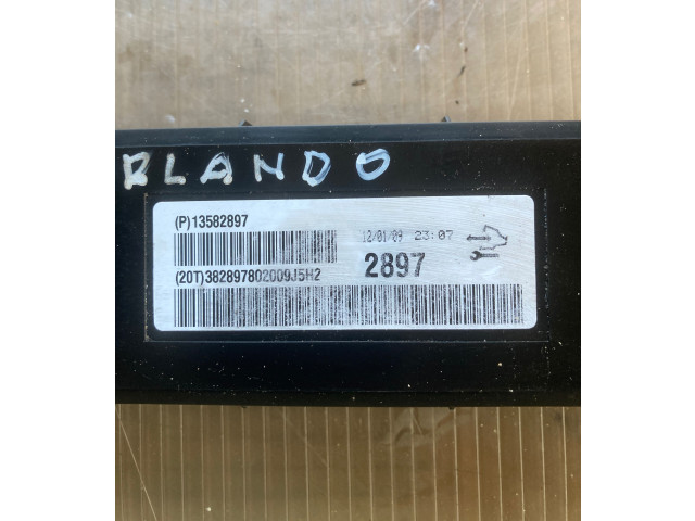 Блок управления климат-контролем 13582897, 2897   Chevrolet Orlando