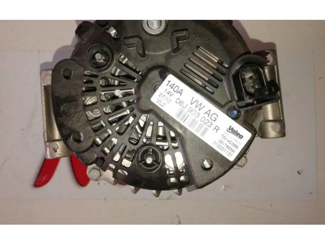 Генератор 06J903023R Audi Q3 8U
