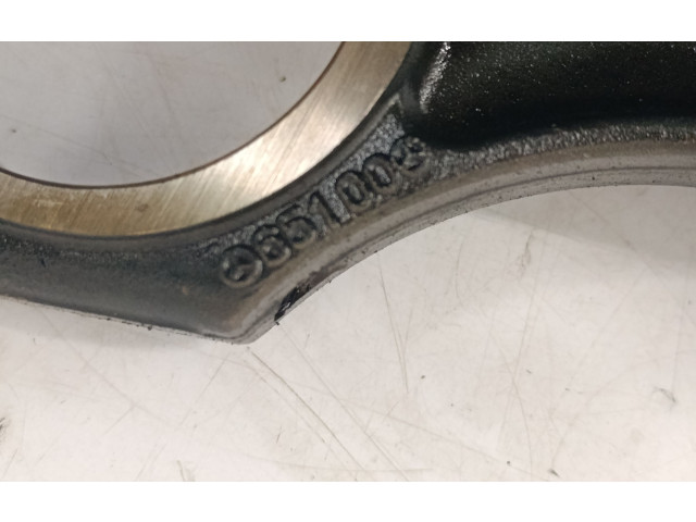 Píst 65100   Mercedes-Benz GLA W156    OM 651 