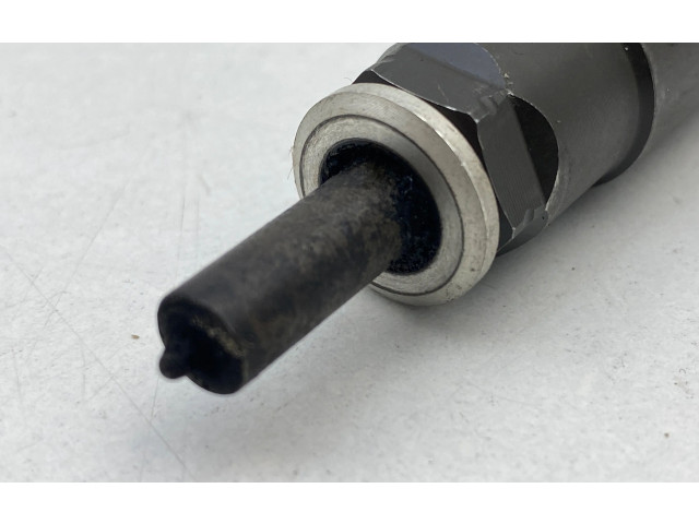 Vstřikovač 236700W020, 111017 Toyota Auris 150