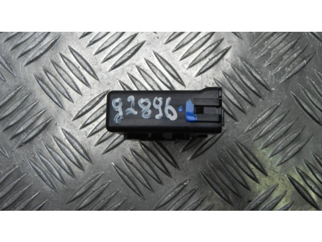 Блок управления 8922762010, G2896 Lexus RX 330 - 350 - 400H