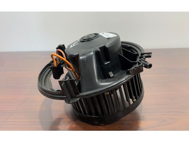 Вентилятор печки    3Q1819021E   Cupra Formentor