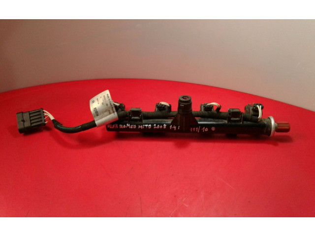 Топливная рампа 151, 218   Alfa Romeo Mito  