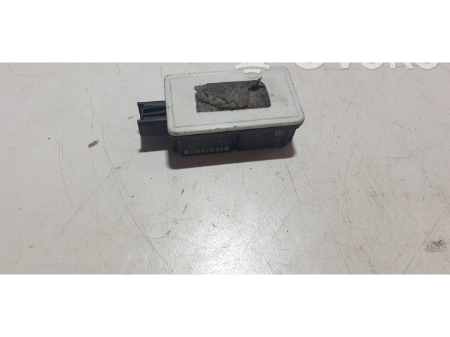 Поршень Блок управления центрального замка 31252988, S180036007 Volvo XC70