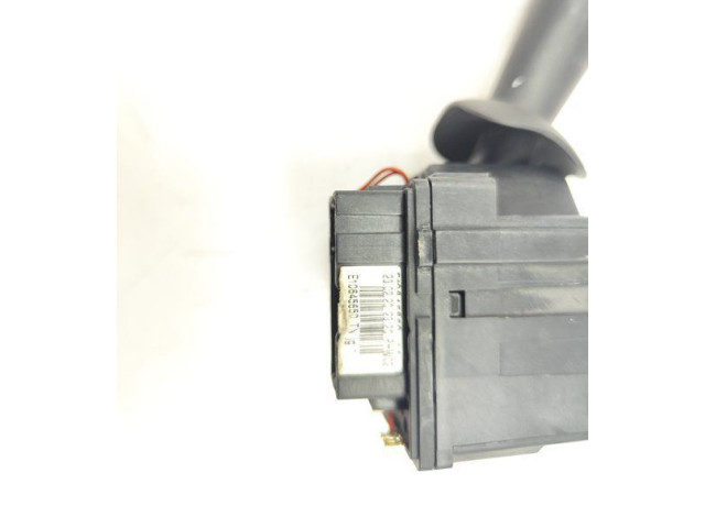 Ручка стеклоочистителей 8201168008 Dacia Dokker