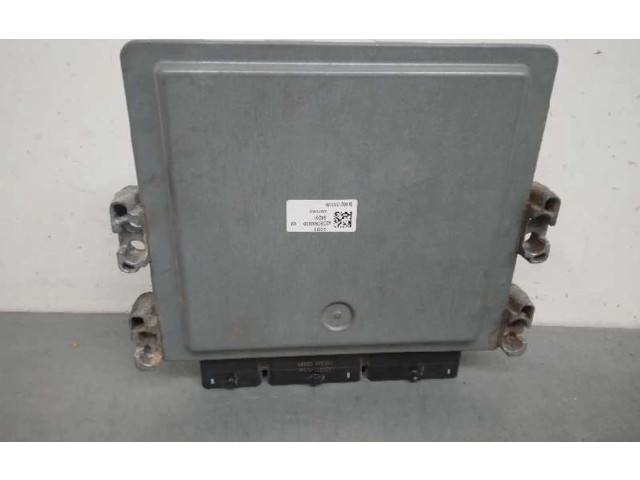 Блок управления двигателя 237108709R   Dacia Duster