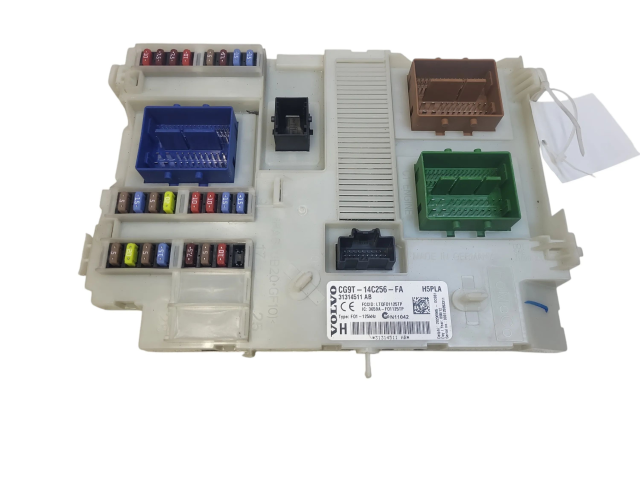 Блок предохранителей CG9T14C256FA, 31314511AB Volvo S60
