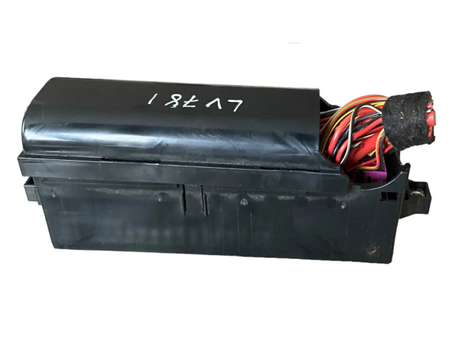 Pojistková skříňka 5J0937615C Seat Ibiza IV (6J,6P) 2011