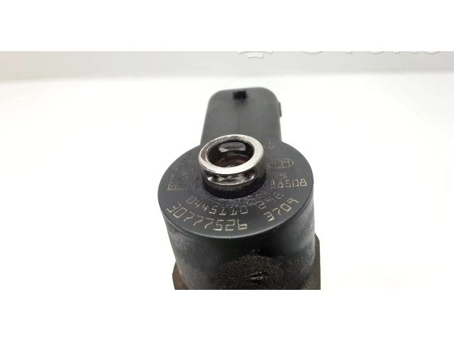 Форсунка 0445110298, 30777526    Volvo V70   