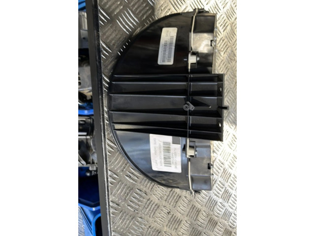 Панель приборов Jeep Cherokee III KJ