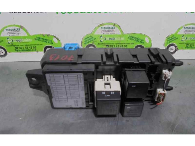 Pojistková skříňka Řídící jednotka BSM 30807050 Volvo S40, V40 1997