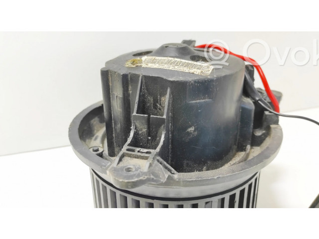 Вентилятор печки Peugeot 406