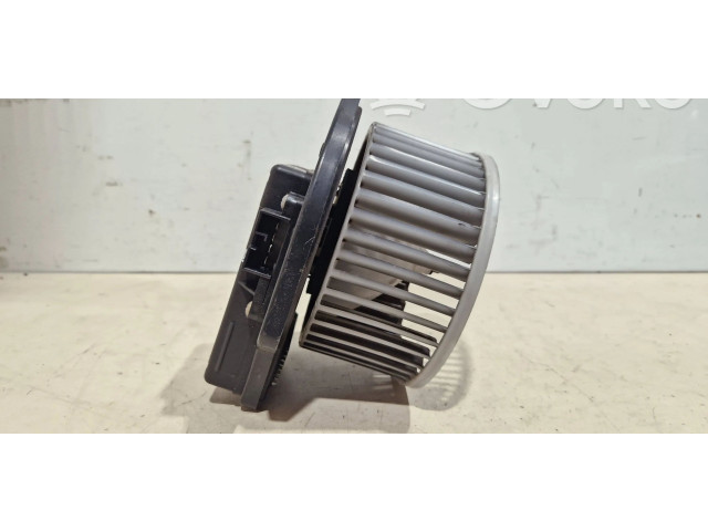 Вентилятор печки 8940000180 Mitsubishi Outlander