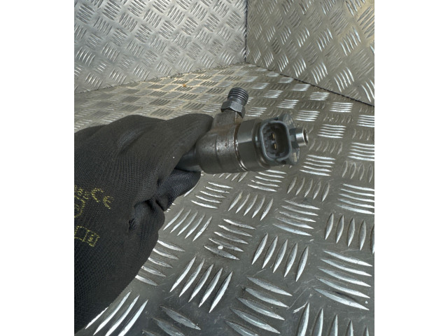 Форсунка 0445876882, H8201636333    Renault Clio V   