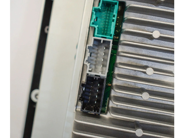 Дисплей 104500603D Tesla Model S