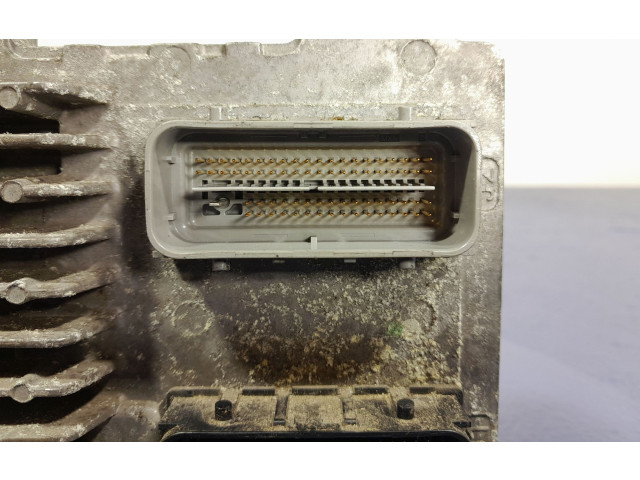 Блок управления двигателем Блок управления 12637795, 12637795   Chevrolet Captiva