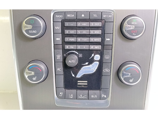 Блок управления климат-контролем 8632427   Volvo V60