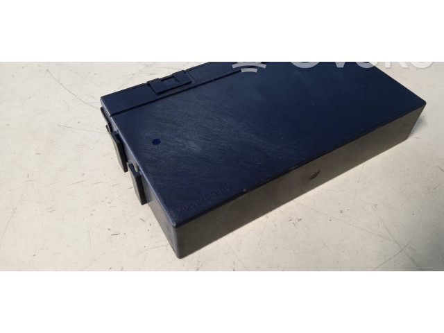 Pojistková skříňka Řídící jednotka BSM 88281FJ300 Subaru XV 2012