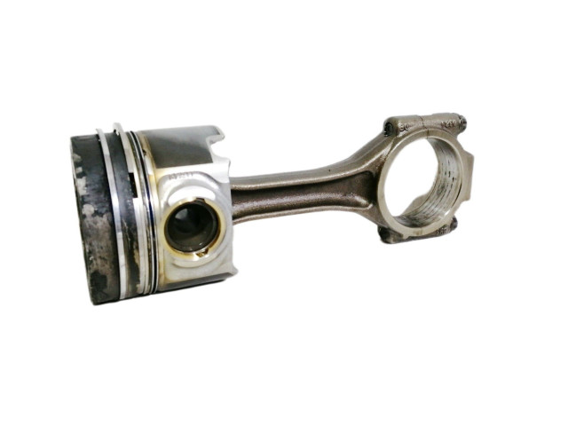 Píst 038J   Volkswagen Crafter    BJL 