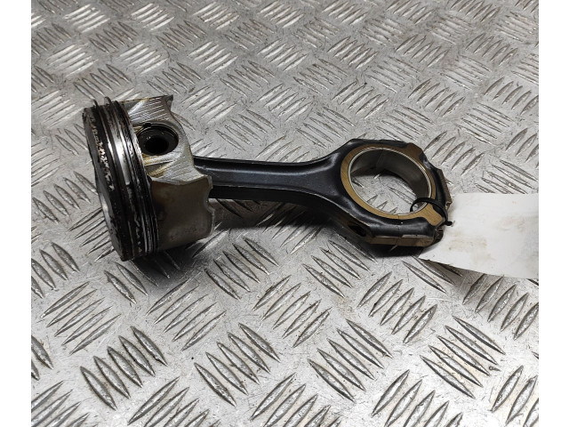 Píst A2780301117, A2780300520 Mercedes-Benz CLS C218 X218 M 278.922