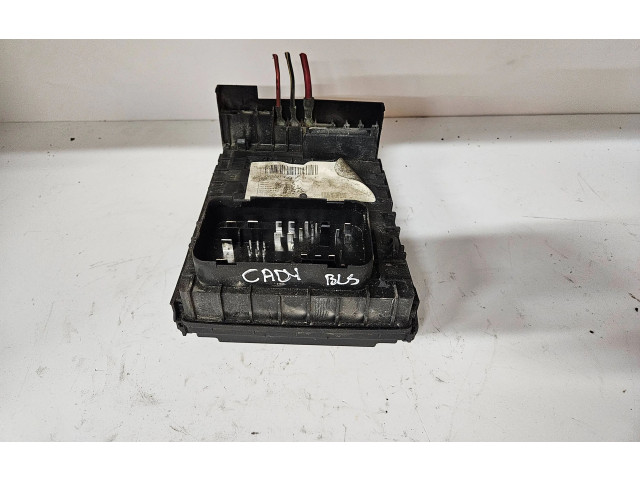 Блок предохранителей 2K1937535AD, 1k0937821d Volkswagen Caddy