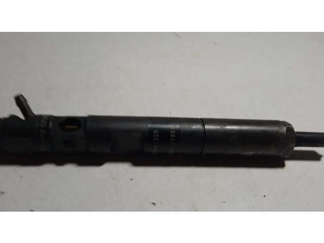 Форсунка 8200422359, H8200421897    Dacia Dokker для дизельного двигателя  1.5