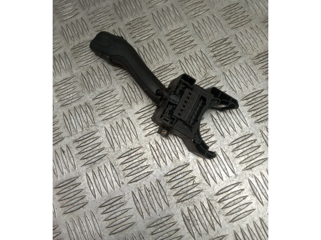 Ручка стеклоочистителей 4B0953503H   Volkswagen PASSAT B5.5