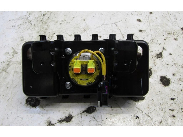 Подушка безопасности пассажира 0589P1000470   Jeep Cherokee