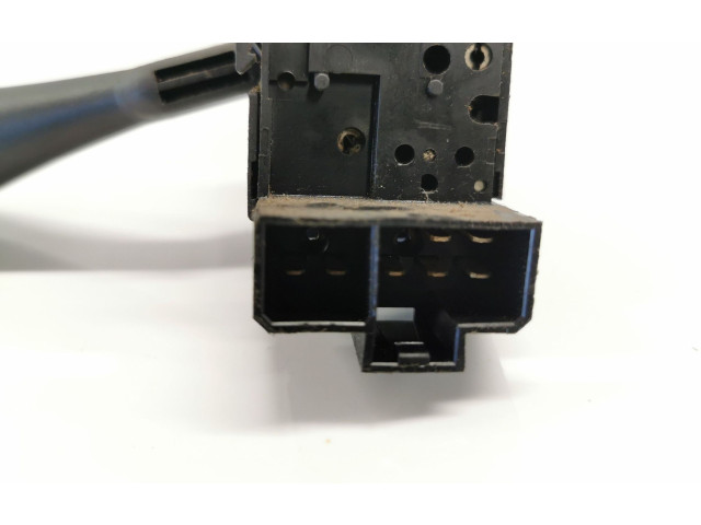 Ручка стеклоочистителей    Nissan Vanette