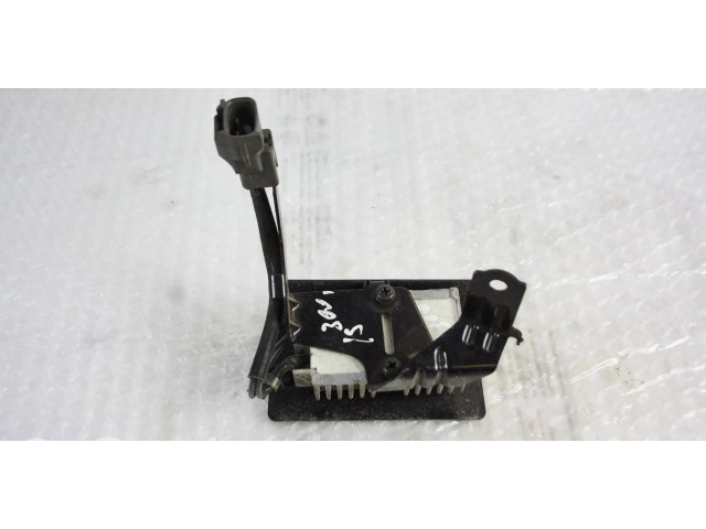 Блок управления 2308046090 Lexus IS 200-300