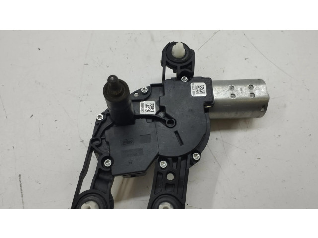 Моторчик заднего дворника 5H0955711A    Volkswagen Golf VIII