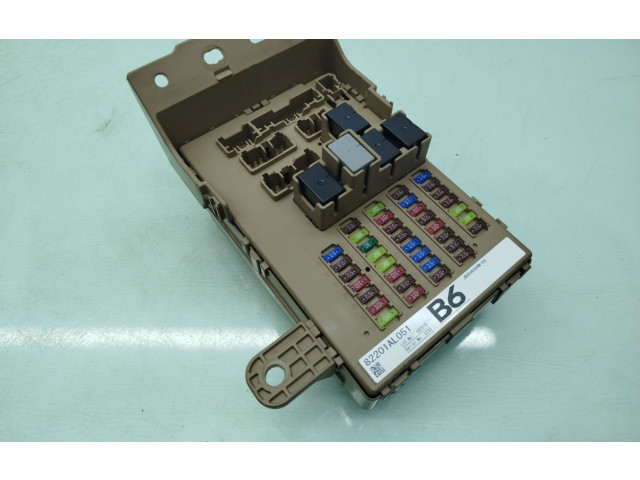 Pojistková skříňka 82201AL051, JB004508N03 Subaru Outback (BS) 2015