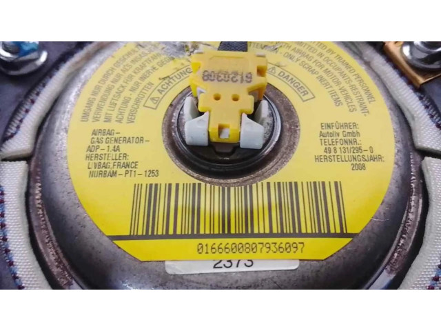 Подушка безопасности водителя 6S6AA042B85 Ford Fiesta