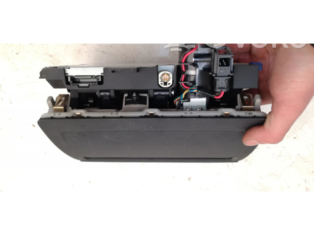 Дисплей    8V0857273F   Audi A3 S3 8V