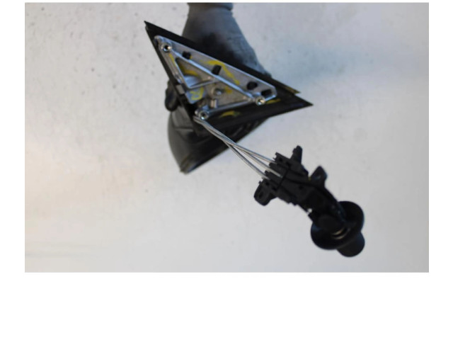 Зеркало электрическое Skoda Fabia Mk2 (5J) 2007 - 2014 года