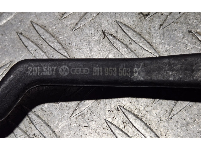 Ручка стеклоочистителей 811953503C Audi 80 90 B2