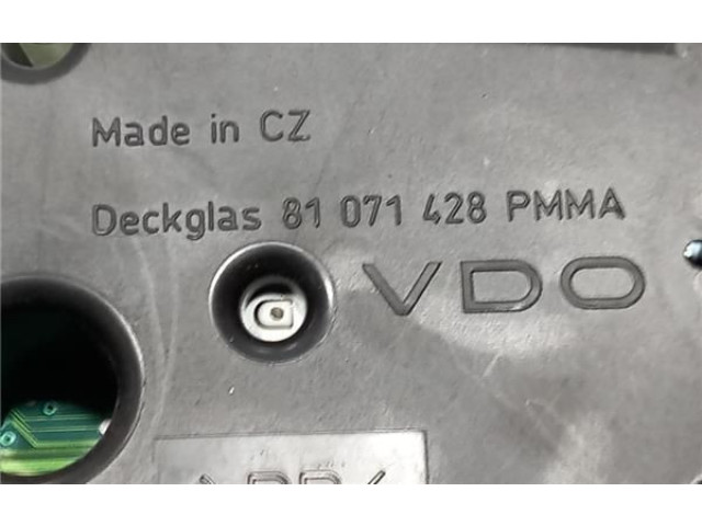 Панель приборов 81071428   Skoda Superb B5 (3U)       