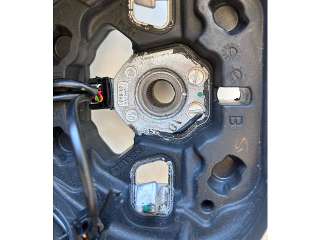 Руль Dacia Sandero III 2020 - года 484006415R