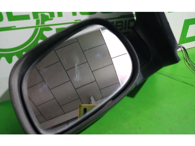 Zpětné zrcátko Land Rover Freelander 2002 CRB000450PMD