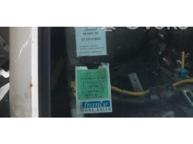 Подушка безопасности пассажира 934201G051 KIA Rio