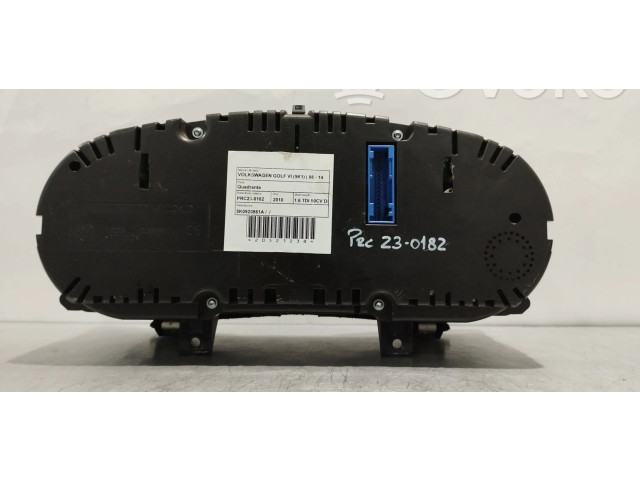Панель приборов 5K0920861A Volkswagen Golf VI