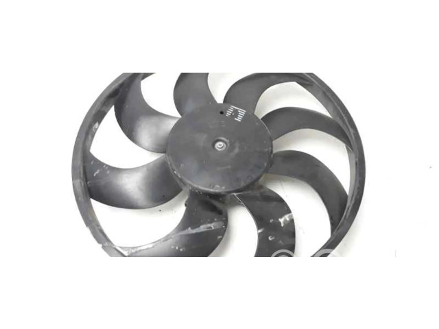 Вентилятор радиатора 51813582 Alfa Romeo Mito 0.9