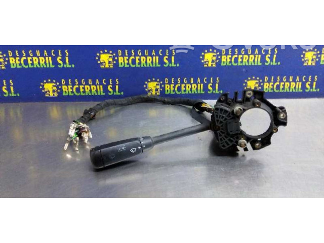 Ручка стеклоочистителей Mercedes-Benz E W124