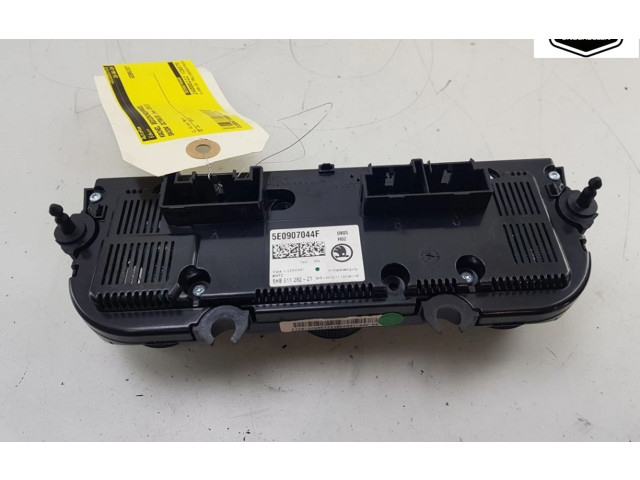 Блок управления климат-контролем 5E0907044ACYMS, 5E0907044ACYMS Skoda Octavia Mk3 (5E)