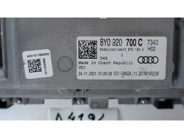 Панель приборов 8Y0920700C   Audi A3 8Y       
