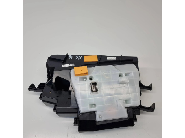 Дисплей 8310848070 Lexus RX 450H