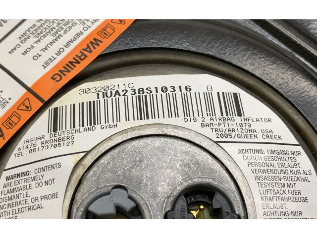 Подушка безопасности водителя 30320211C Jaguar XJ X350