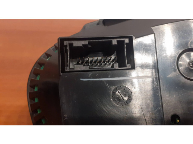 Přístrojová deska BMW X6 E71 2013 9236834, A2C53413559